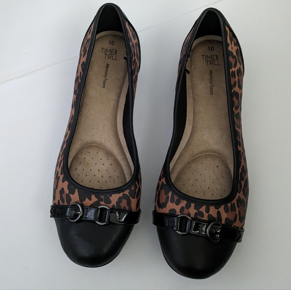 TIME TRU Leopard Printed Shoes